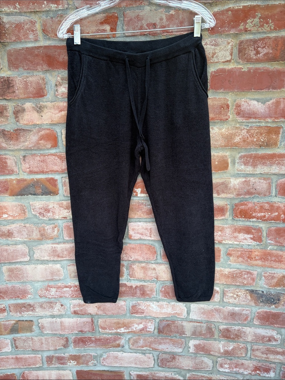 Barefoot dreams Cozy ultra light crop legging - Comfortable Everyday Wear